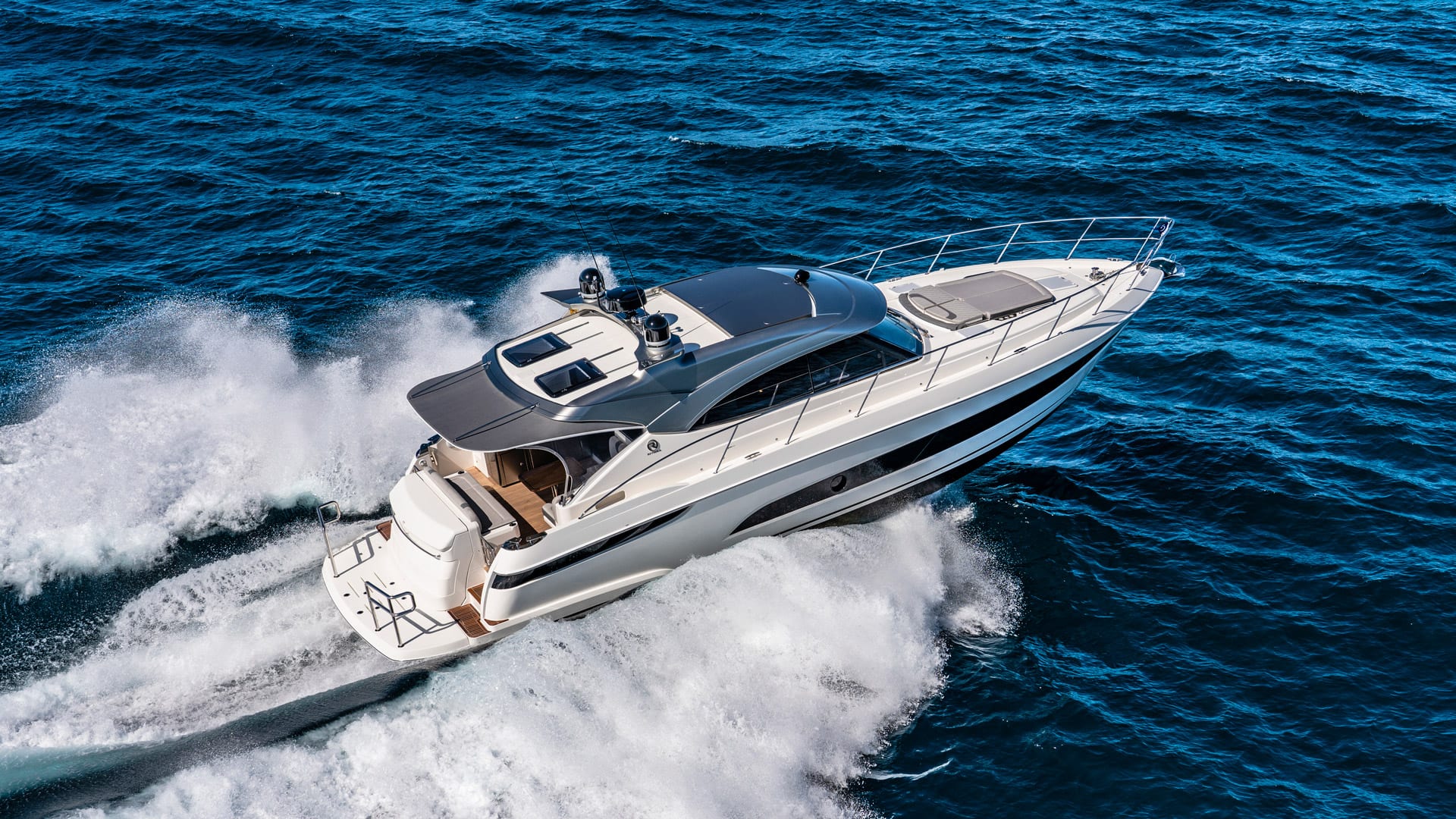 4800 SPORT YACHT SERIES II PLATINUM EDITION - Marina Yachting Atlantico