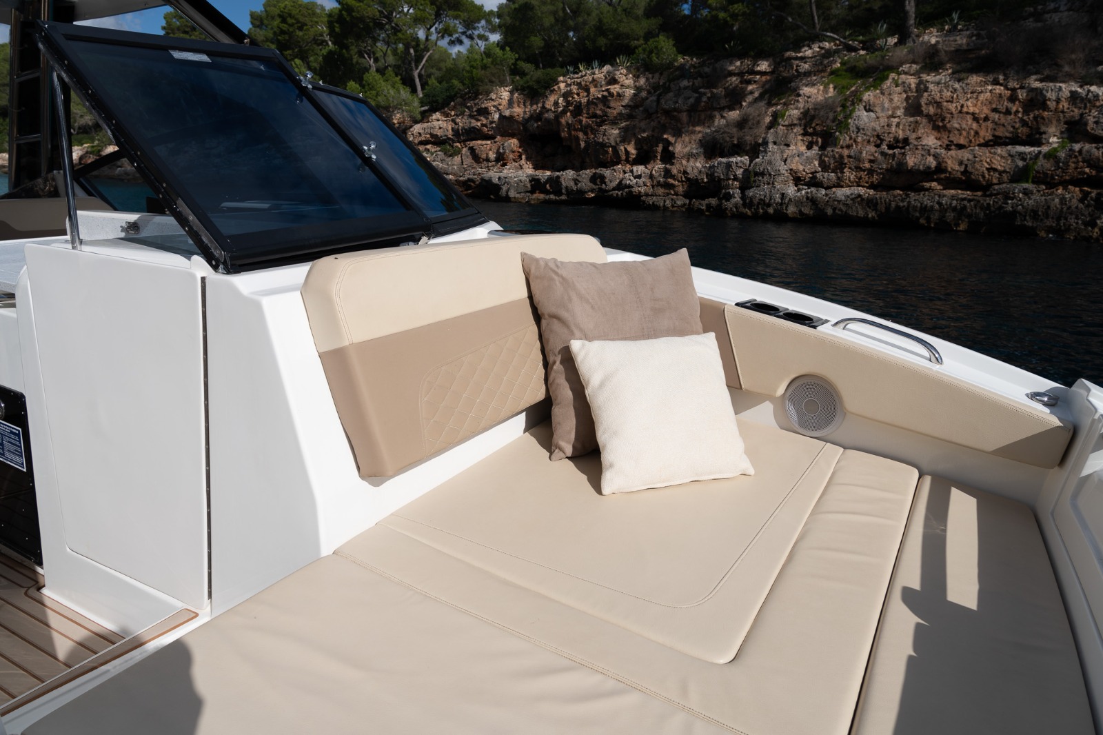 PHOTO-2025-11-14-18-25-47 (4)