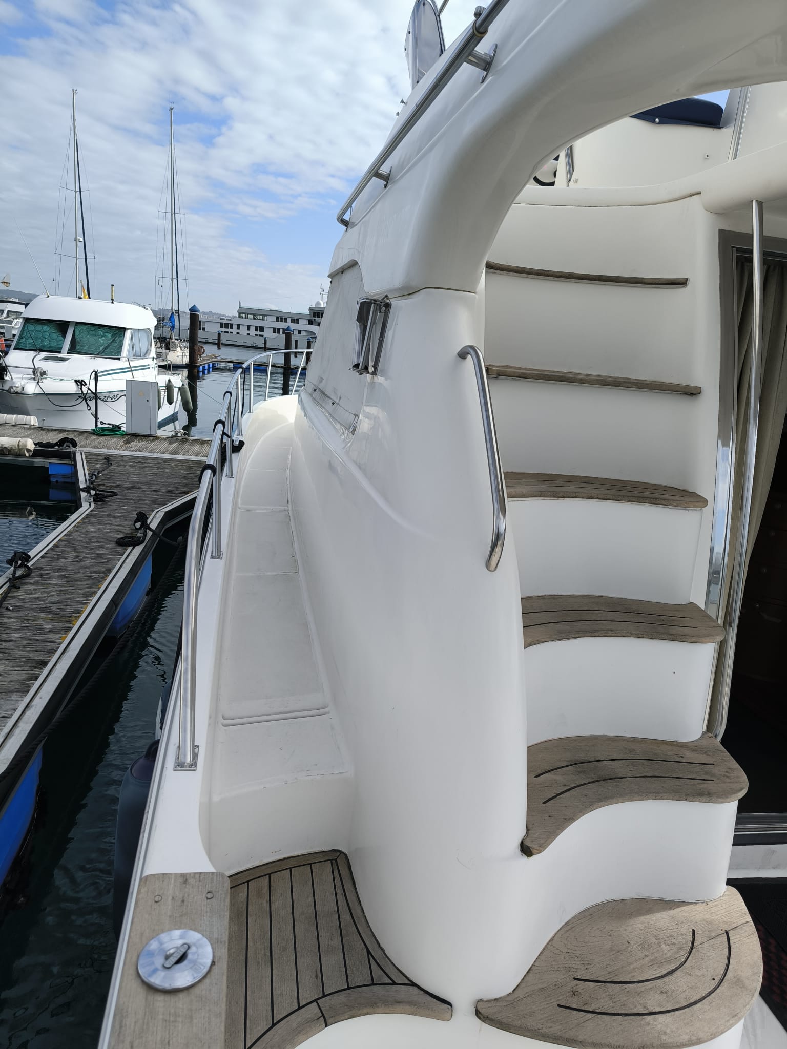 WhatsApp Image 2025-10-31 at 12.34.09 (2)